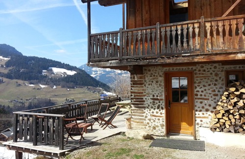 Beaufort Appartement | Appartement du Chalet Le Cordé à Beaufort, en Savoie. Vue dominante