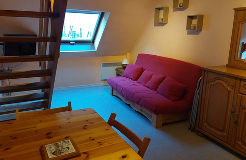 Bagneres-de-Luchon Appartement | Appartement au pied de la Crémaillère Express