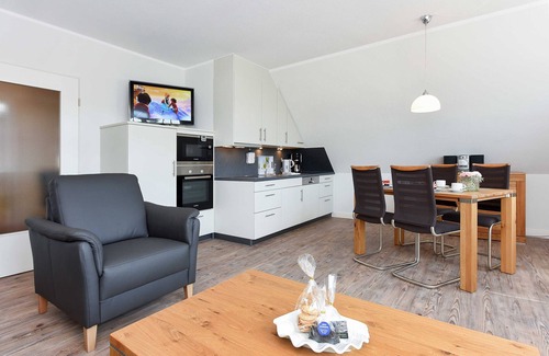 Neuharlingersiel Appartement | Appartement en haut au centre - Haus Addenhausen