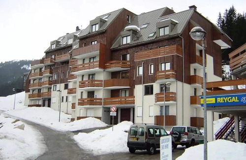 Le Pleynet Appartement | Apartment at the foot of the slopes, residence gentianes 2