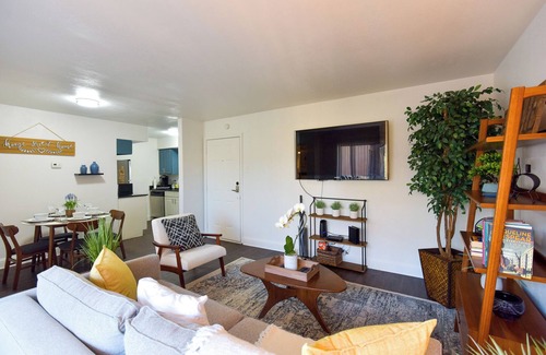 Knox - Henderson Appartement | Apartment at Ventana Canyon