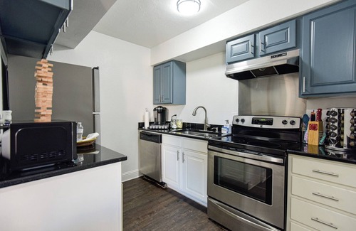 Knox - Henderson Appartement | Apartment at Ventana Canyon