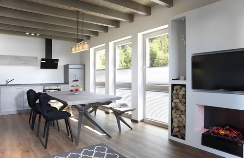 Ibach Appartement | Apartment 'Atemlos' with Spa Area and Mountain View