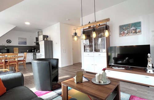 Papenburg Appartement | Apartment "Atlantis" Papenburg 2SZ EBK Free Wifi Large roof terrace New building