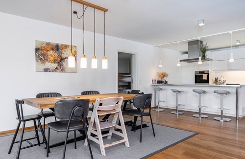 Wangen im Allgaeu Appartement | Apartment 'Auf Dem Haldershof Eg' with Mountain View, Private Terrace and Wi-Fi