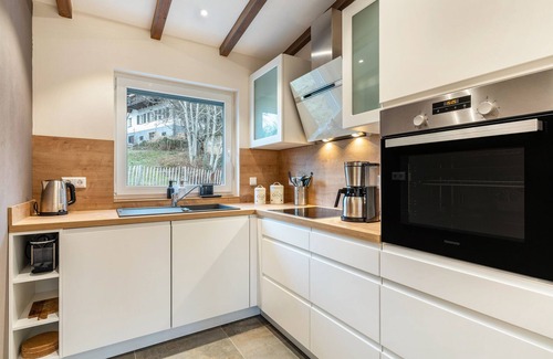 Sasbachwalden Appartement | Appartement 'Auszeit' avec vue sur les montagnes, Wi-Fi et climatisation