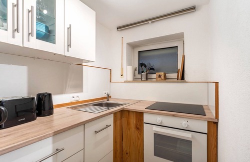 Elleringhausen Appartement | Apartment 'Auszeit' with Mountain View, Balcony and Wi-Fi