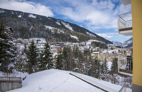 Bad Gastein Appartement | Magnifique appartement avec vue sereine