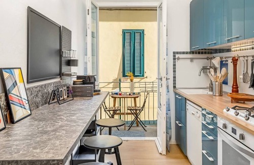 Pisa Appartement | Apartment 'Bau - Luxury BnB - SleepWithMe' with Balcony, Wi-Fi and Air Conditioning