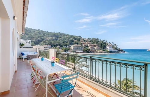 Puerto de Soller Appartement | Appartement 'Beachfront Port De Soller' avec terrasse privée, Wi-Fi et climatisation