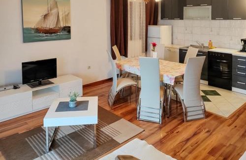 Ribarica Appartement | Apartment Beba-1 by Interhome