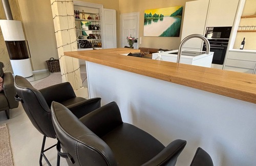 Hoexter Appartement | Appartement 'Bel Etage' avec balcon et Wi-Fi
