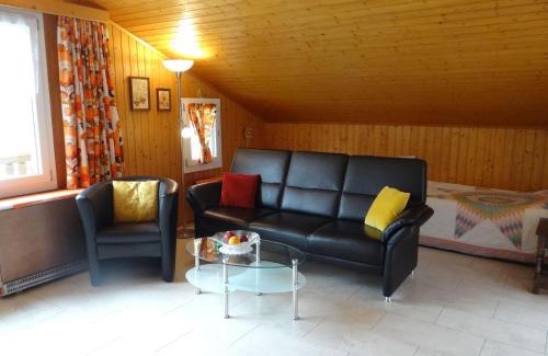 Engelberg Appartement | Apartment Berg Enzian by Interhome