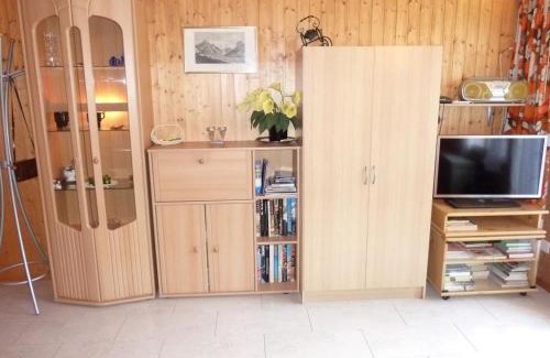 Engelberg Appartement | Apartment Berg Enzian by Interhome