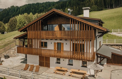 Chiusa Appartement | Appartement "Bergesruh" avec vue sur les montagnes, jardin partagé et Wi-Fi