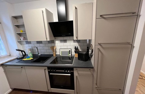 Rostock Appartement | Apartment Bernstein - Ferienwohnung Bernstein Ruhig mit Garten