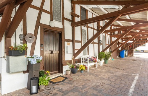 Korbach Appartement | Apartment 'Beti' with Private Garden and Wi-Fi