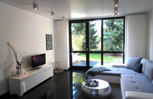 Morgensternsheide Appartement | Apartment Black & White Neuss