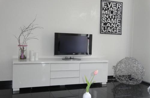Morgensternsheide Appartement | Apartment Black & White Neuss