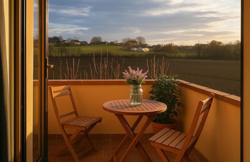 Bad Krozingen Appartement | Apartment 'Blue' with private terrace, communal garden and Wi-Fi