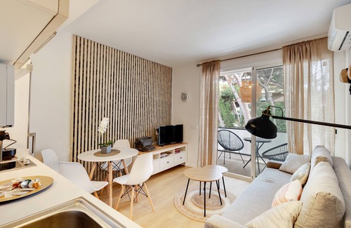 Gava Appartement | Appartement 'Bonito Apartamento En Gava Mar' avec terrasse privée, Wi-Fi et climatisation
