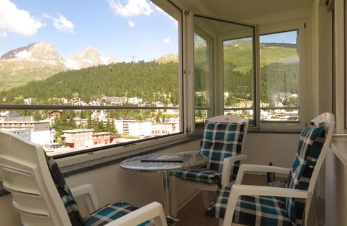 Sankt Moritz-Bad Appartement | Appartement bien entretenu avec vue et infrastructure commode
