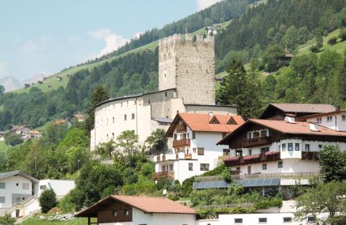 Fliess Appartement | Apartment Burg Biedenegg-Trautson by Interhome