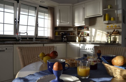 Punta del Hidalgo Appartement | Appartement bord de mer avec une vue spectaculaire