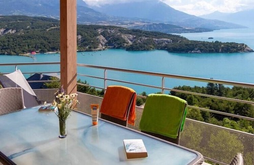 Chorges Appartement | Appartement 3 pièces avec vue lac dans Résidence L'Ecrin du Lac, Chorges