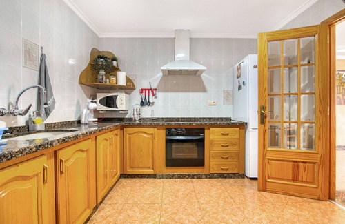 Mogente/Moixent Appartement | Appartement 'Cal Guerrer' avec vue sur montagne, terrasse privée et balcon