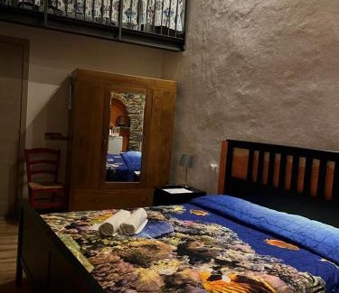 La Spezia Historic Centre Maison | Apartment Camere Cinque Terre Andrea