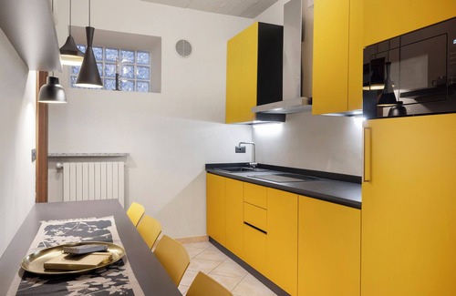 Alessandria Appartement | Apartment 'Cappellaio Matto' with Wi-Fi and Air Conditioning