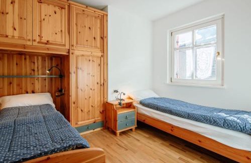 Campestrin Appartement | Apartment Casa Bucci by Interhome