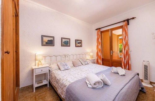 Cala San Vicente Appartement | Apartment 'Casa Caracola' with Private Terrace and Wi-Fi