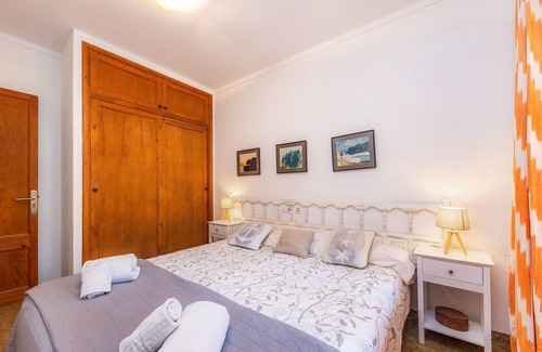 Cala San Vicente Appartement | Apartment 'Casa Caracola' with Private Terrace and Wi-Fi