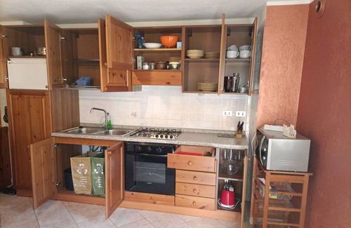 Doues Appartement | Apartment 'Casa dei cervi' with Mountain View, Private Garden and Wi-Fi
