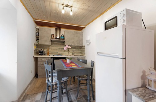 Toceno Appartement | Appartement "Casa del Sole" avec vue sur les montagnes et Wi-Fi