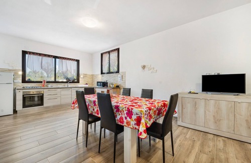 Iglesias Appartement | Appartement "Casa di Ale, Gabry e Nina" avec terrasse partagée et Wi-Fi
