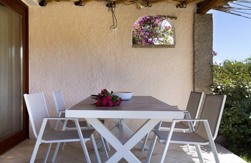 La Conia Appartement | Appartement "Casa Federica" près de la plage avec A/C, Wi-Fi, Terrasse et Jardin