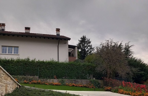 Ponte nelle Alpi Appartement | Apartment 'Casa Gialla Piaia' with Mountain View, Private Garden and Wi-Fi