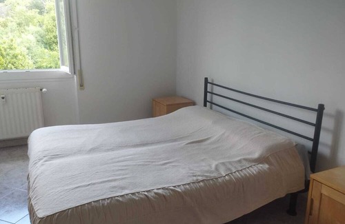 Pegli Appartement | Apartment 'Casa Maurizio - Vista Nel Verde' with Sea View, Balcony and Wi-Fi