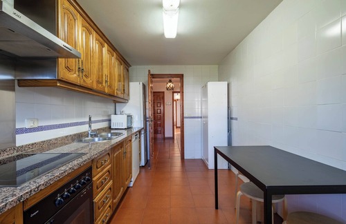 Areas Appartement | Apartment 'Casa Rectoral Apartamento Abadía' with Mountain View, Shared Pool and Wi-Fi
