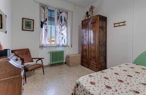 Isolotto Appartement | Apartment 'Casa Rosanna' with Private Terrace and Wi-Fi