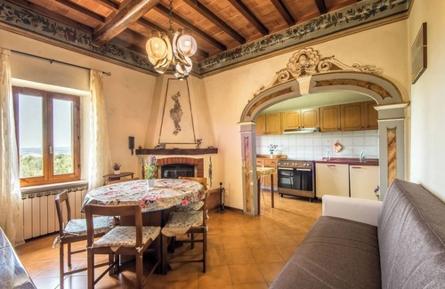 Crocina Appartement | Appartement "Casa Vacanze del Borgo" avec jardin et Wi-Fi
