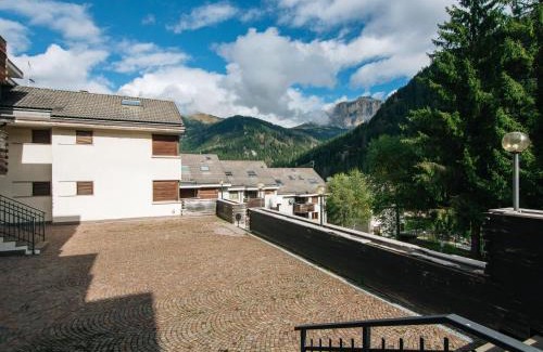 Alba Appartement | Apartment Cesa del sass by Interhome