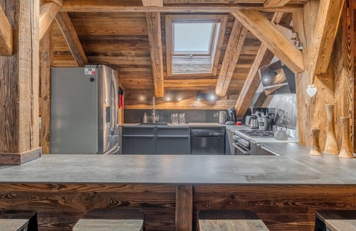 Abondance Appartement | Apartment 'Chalet Cépage - 14 Pers' with Mountain View, Private Terrace and Wi-Fi