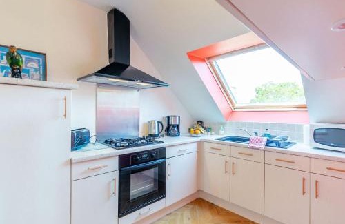 Plougonvelin Appartement | Apartment Chez Cathy by Interhome