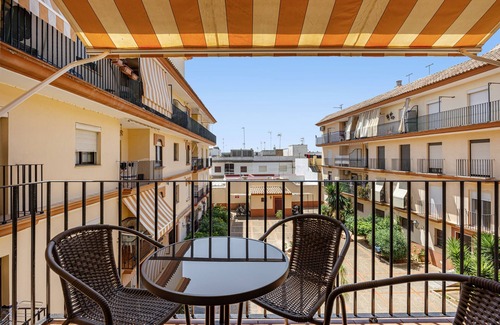 Chipiona Appartement | Appartement 'Chipiona Centro Y Playa' avec terrasse privée, balcon et Wi-Fi