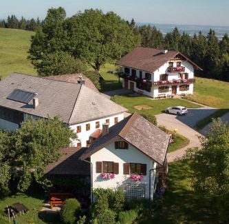 Weyregg am Attersee Appartement | Apartment Christine