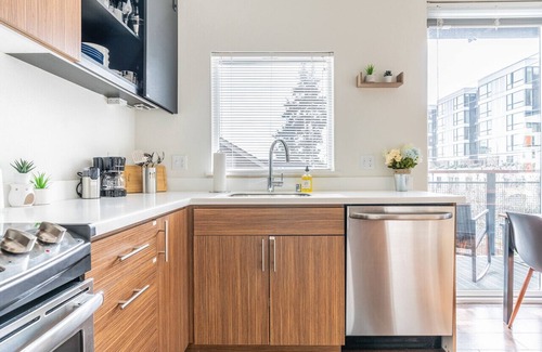 Mann Appartement | Apartment close to Downtown with Modern Furnishings